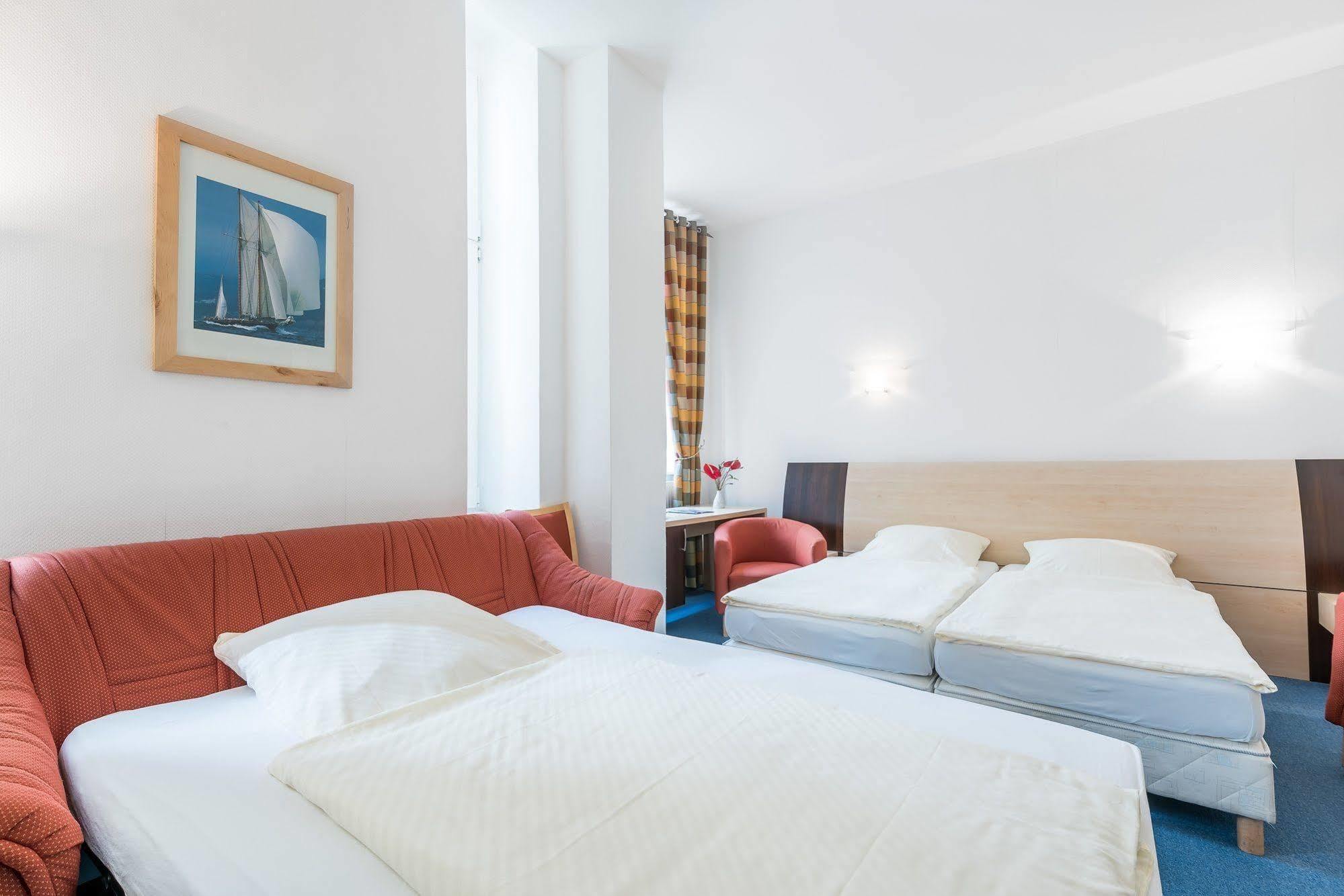 Gasthuis Prenzlberg 3*